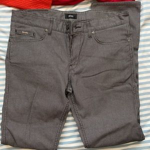 Boss pants size 33/32
